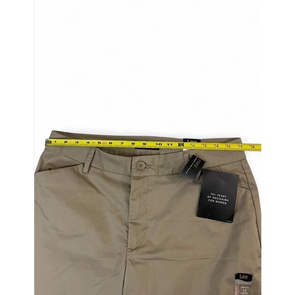 Women's Lee® Wrinkle-Free Relaxed Fit Straight-Leg Pants - Picture 7 of 12